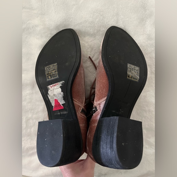 DOLCE VITA Pink Velvet Lace-Up Booties - Picture 5 of 7